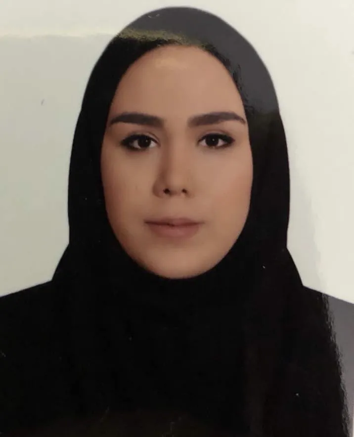 خانم زهرا حسیندخت ( مدیر مالی )